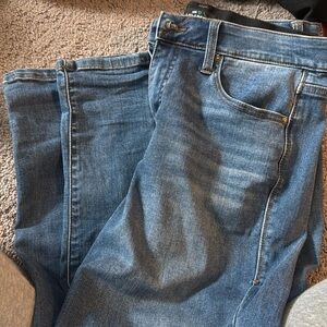 Non distressed size 30 lularoe skinny jeans